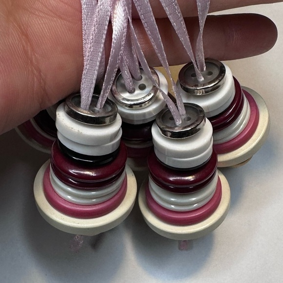 Button tree ornaments Christmas tree handmade up cycle - Picture 3 of 5